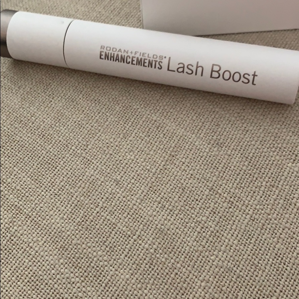 Rodan + Fields Lashboost